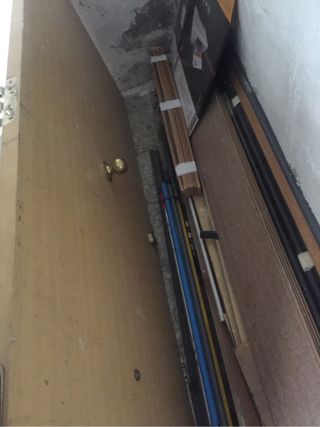 Puerta blindada sin cerradura